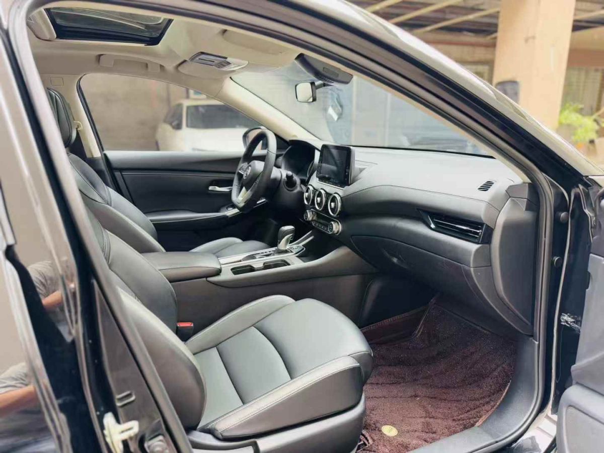 日產(chǎn) 軒逸  2021款 1.6L XL CVT暗夜版圖片