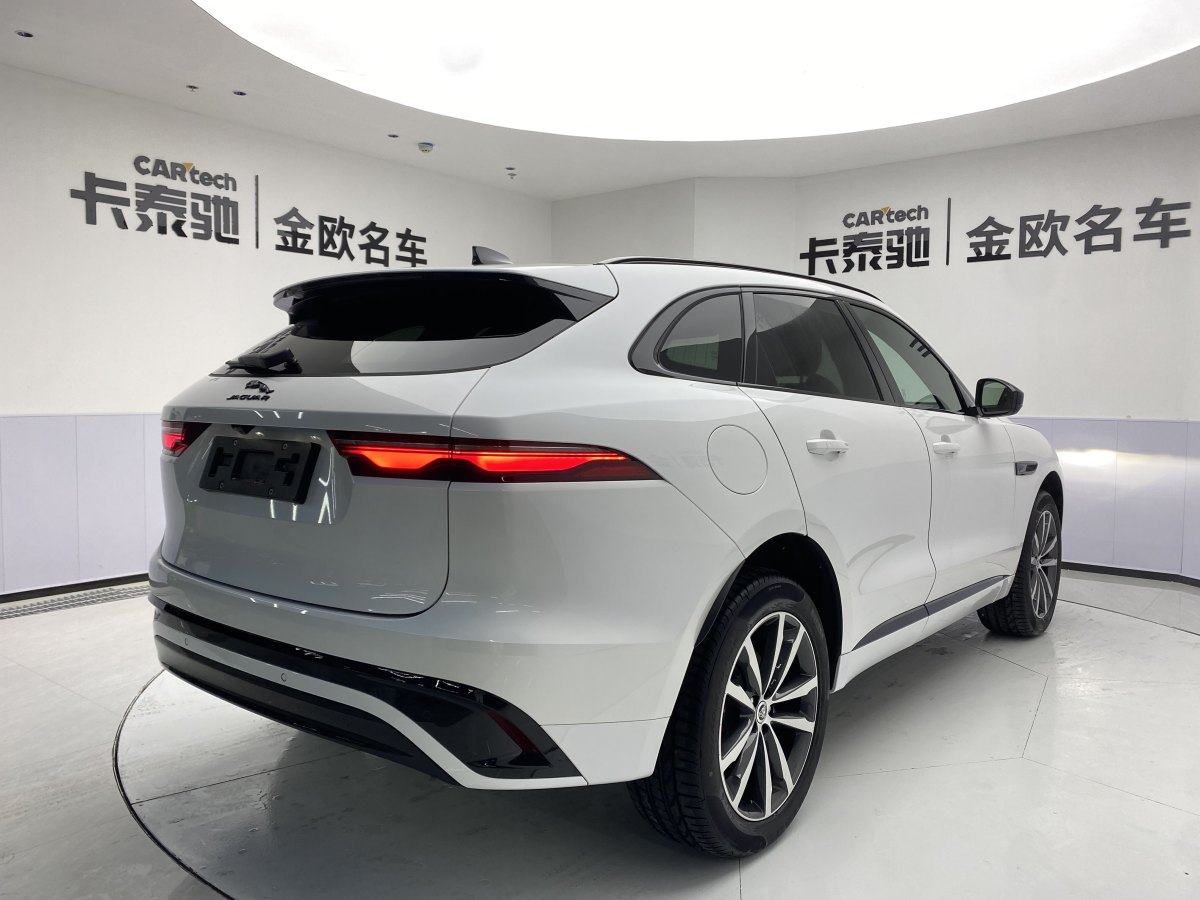 2024年1月捷豹 F-PACE  2024款 P250 R-Dynamic SE