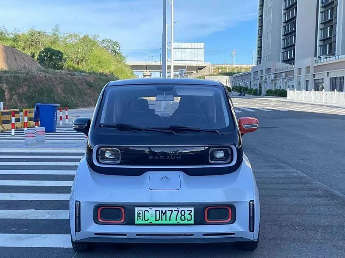 寶駿 寶駿KiWi EV  2021款 藝術(shù)家 三元鋰圖片