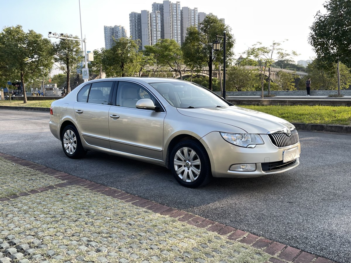 斯柯達(dá) 昊銳  2012款 1.4TSI DSG優(yōu)雅版圖片