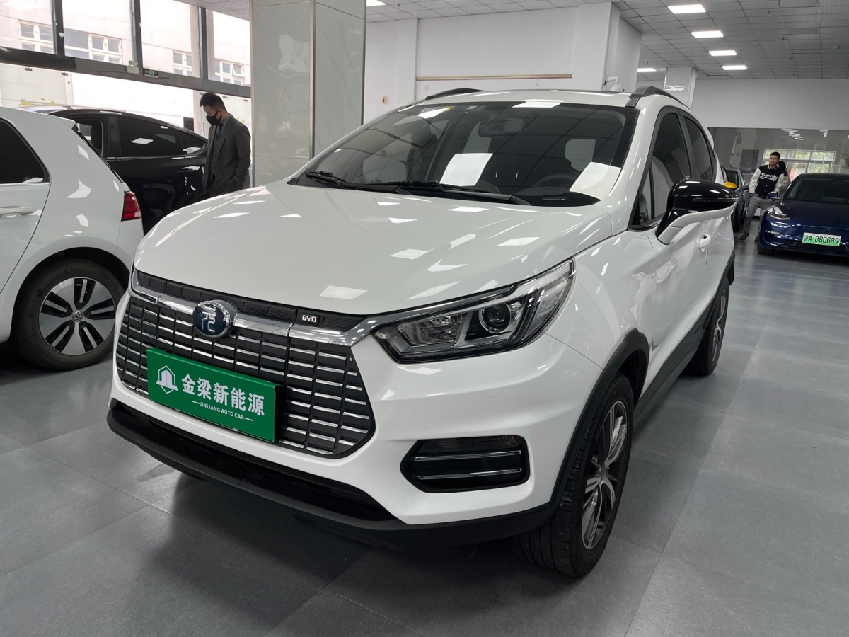 比亞迪 元新能源 2018款 ev360 智聯創酷型圖片