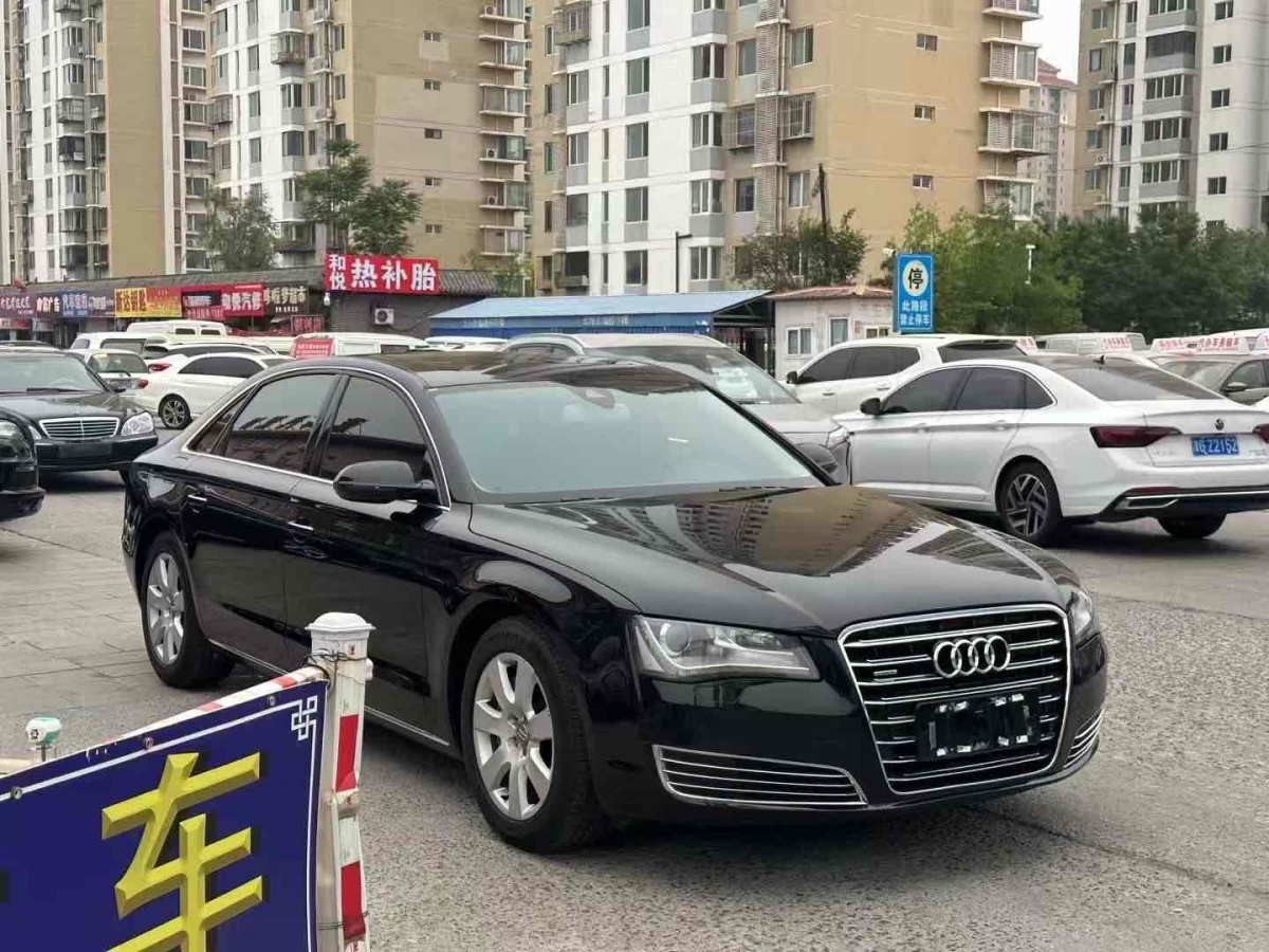 奧迪 奧迪A8  2012款 A8L 45 TFSI quattro豪華型圖片