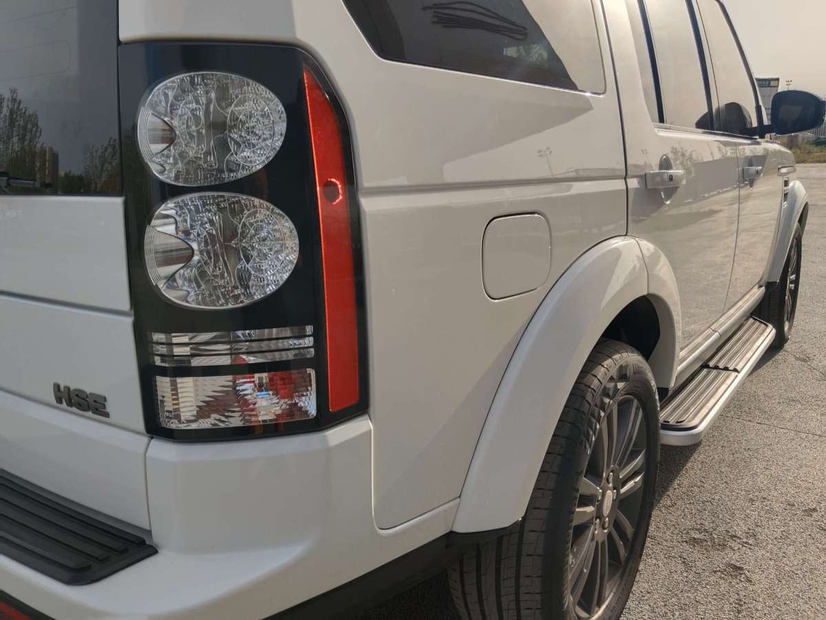 2016年12月路虎 發(fā)現(xiàn)  2015款 3.0 V6 SC SE