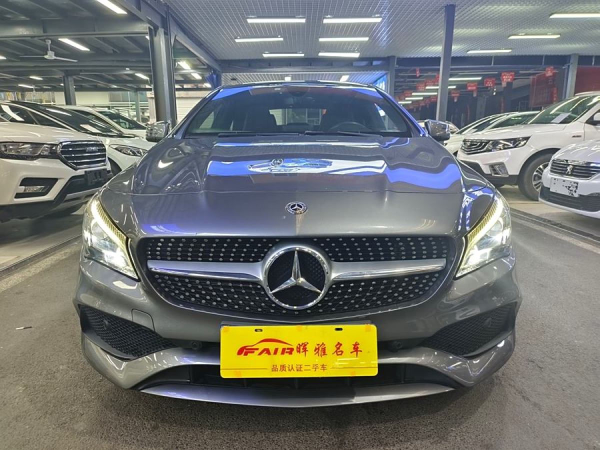 奔馳 奔馳CLA級(jí)  2019款 CLA 200 時(shí)尚型圖片