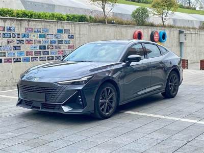 2022年1月 長(zhǎng)安 長(zhǎng)安UNI-V 1.5T 卓越型圖片