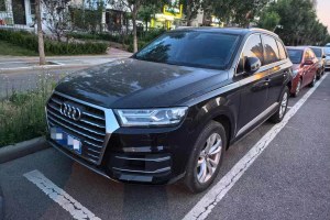 奧迪Q7 奧迪 45 TFSI 技術(shù)型