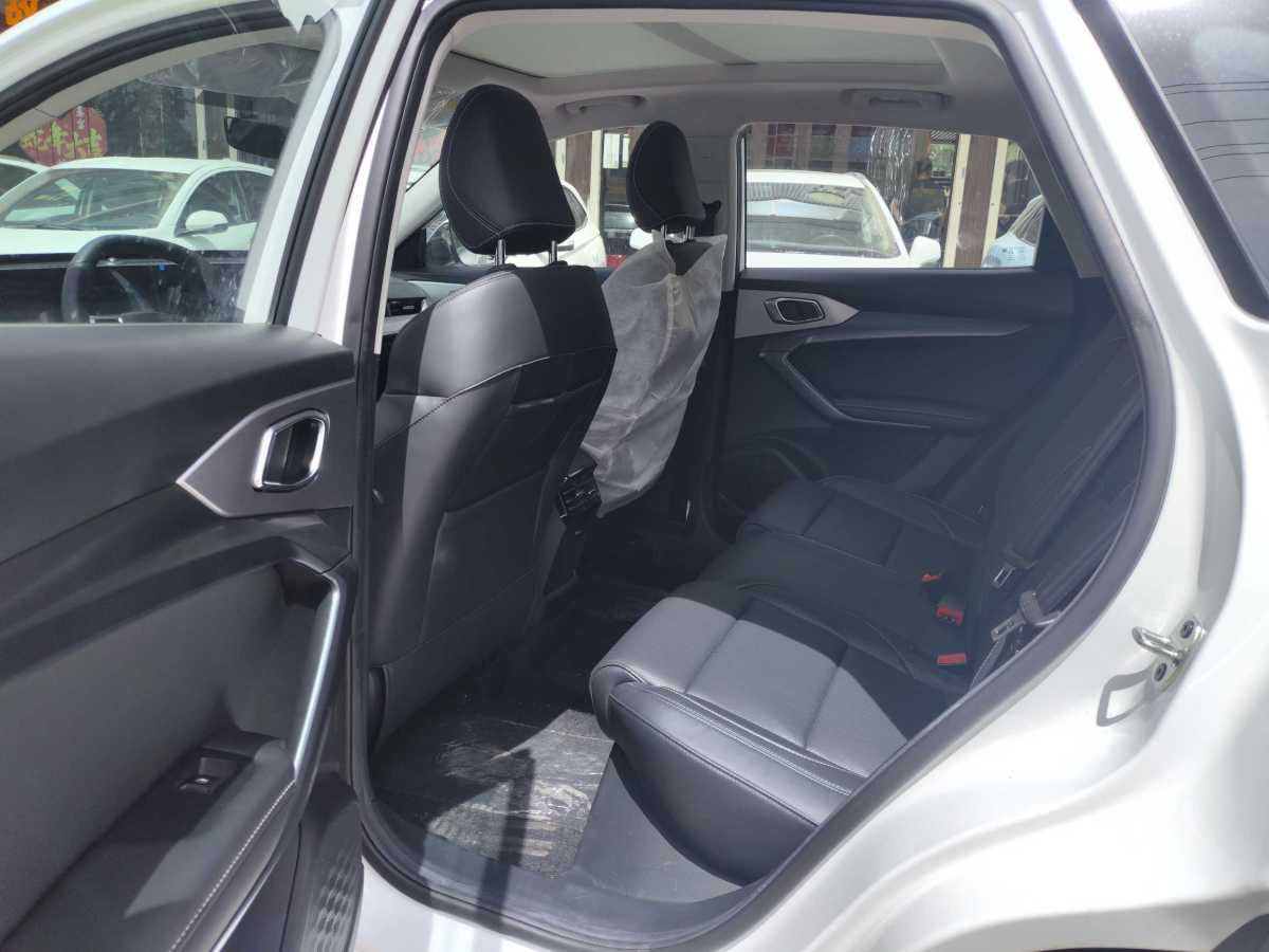 名爵 MG ONE  2023款 1.5T 初創(chuàng)版圖片