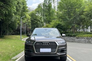 奧迪Q7 奧迪 40 TFSI 舒適型