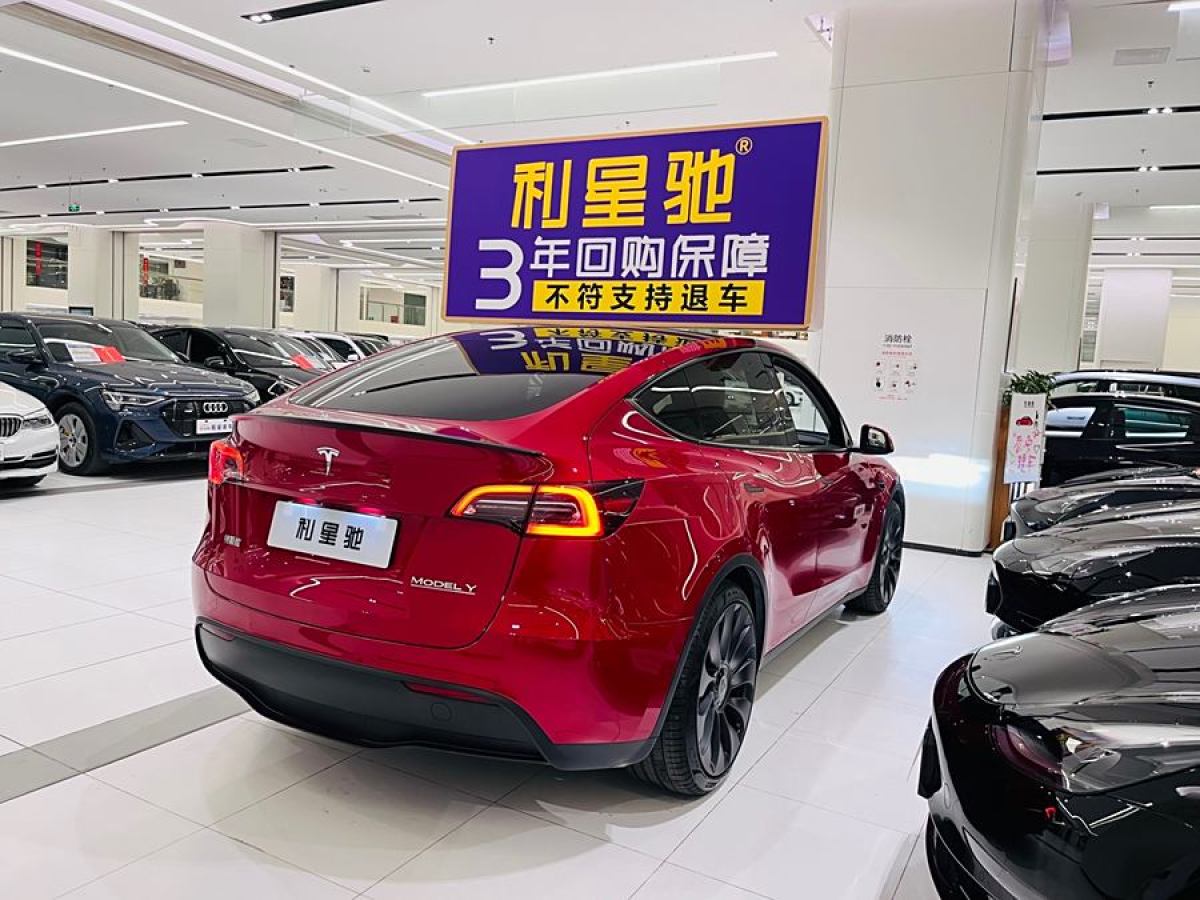 特斯拉 Model 3  2021款 改款 Performance高性能全輪驅(qū)動(dòng)版圖片