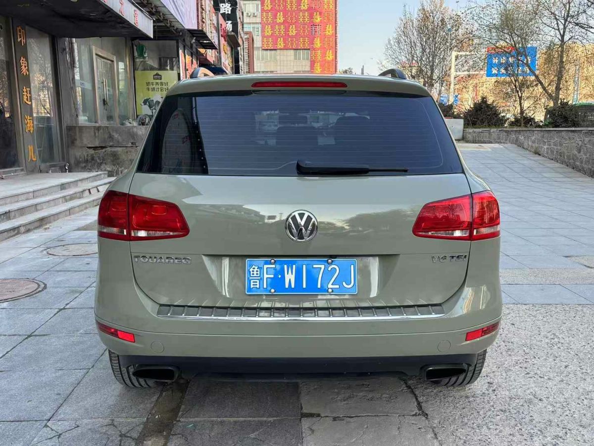 大眾 途銳  2014款 3.0TSI 黑色探險(xiǎn)者圖片