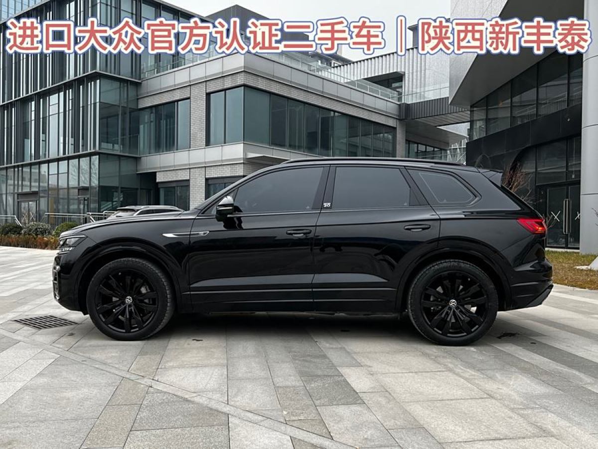 大眾 途銳  2022款 3.0TSI 銳尊二十周年特別版圖片