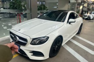 奔馳E級 奔馳 E 200 4MATIC 轎跑車