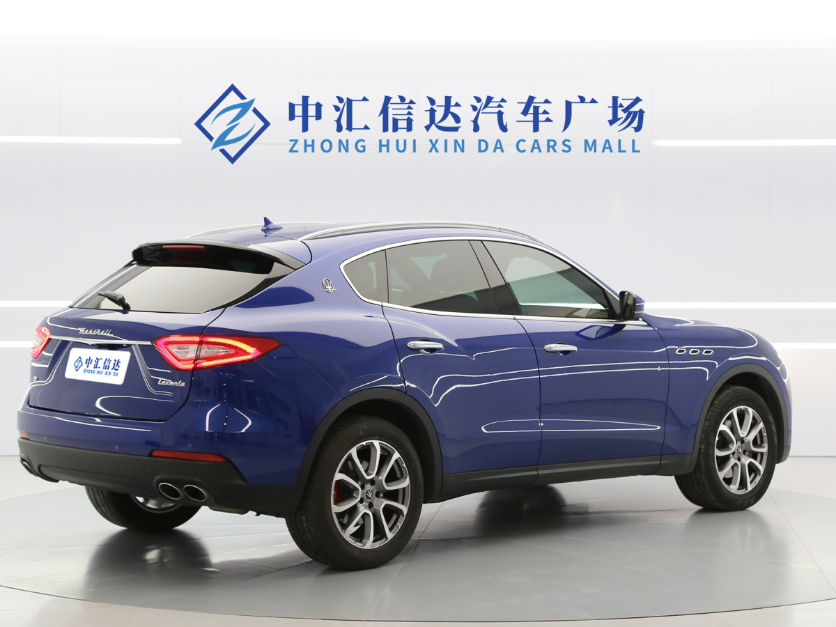 2020年10月瑪莎拉蒂 Levante  2020款 3.0T 標(biāo)準(zhǔn)版