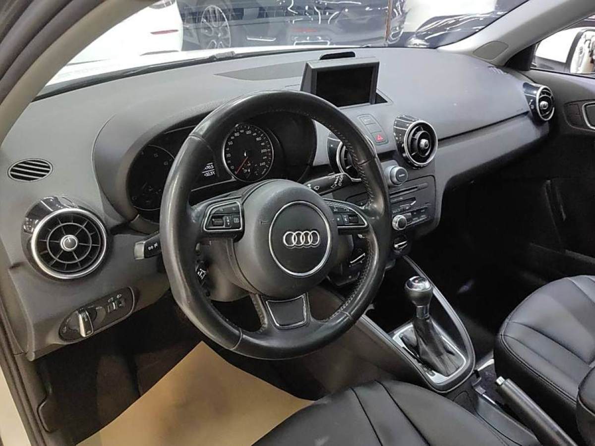 奧迪 奧迪A1  2012款 1.4 TFSI Ego圖片