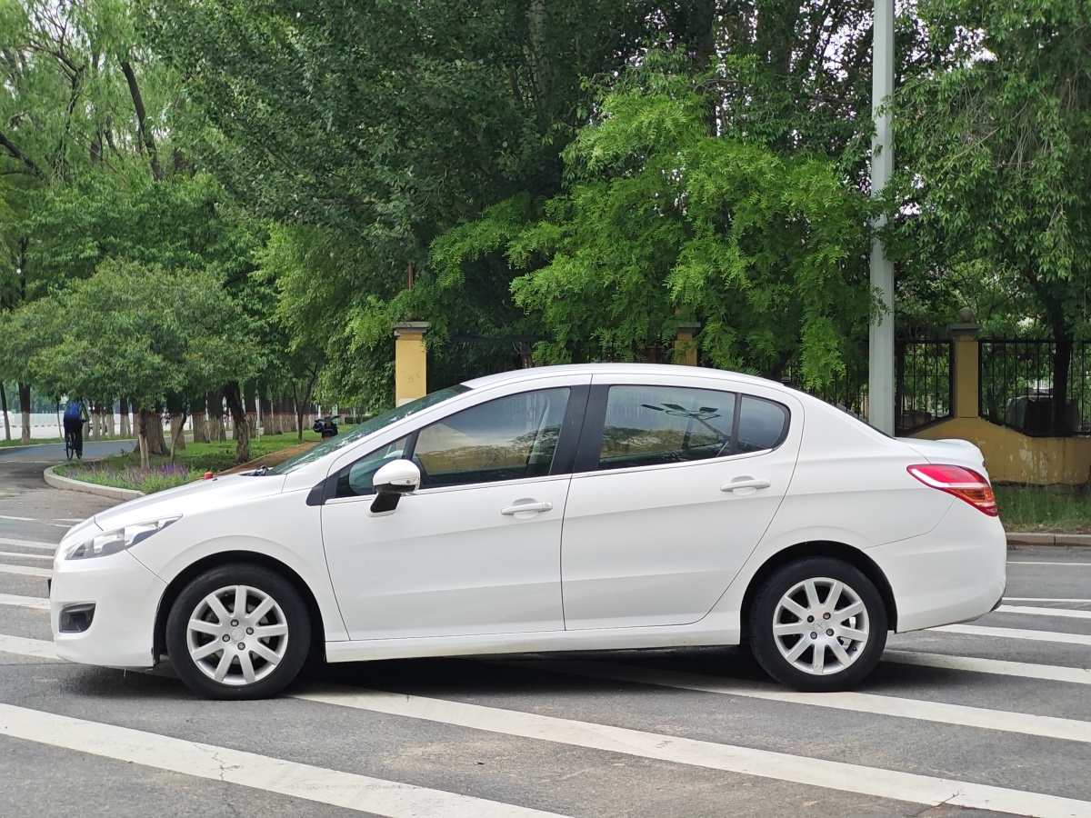 標致 308  2012款 1.6L 自動優(yōu)尚型圖片