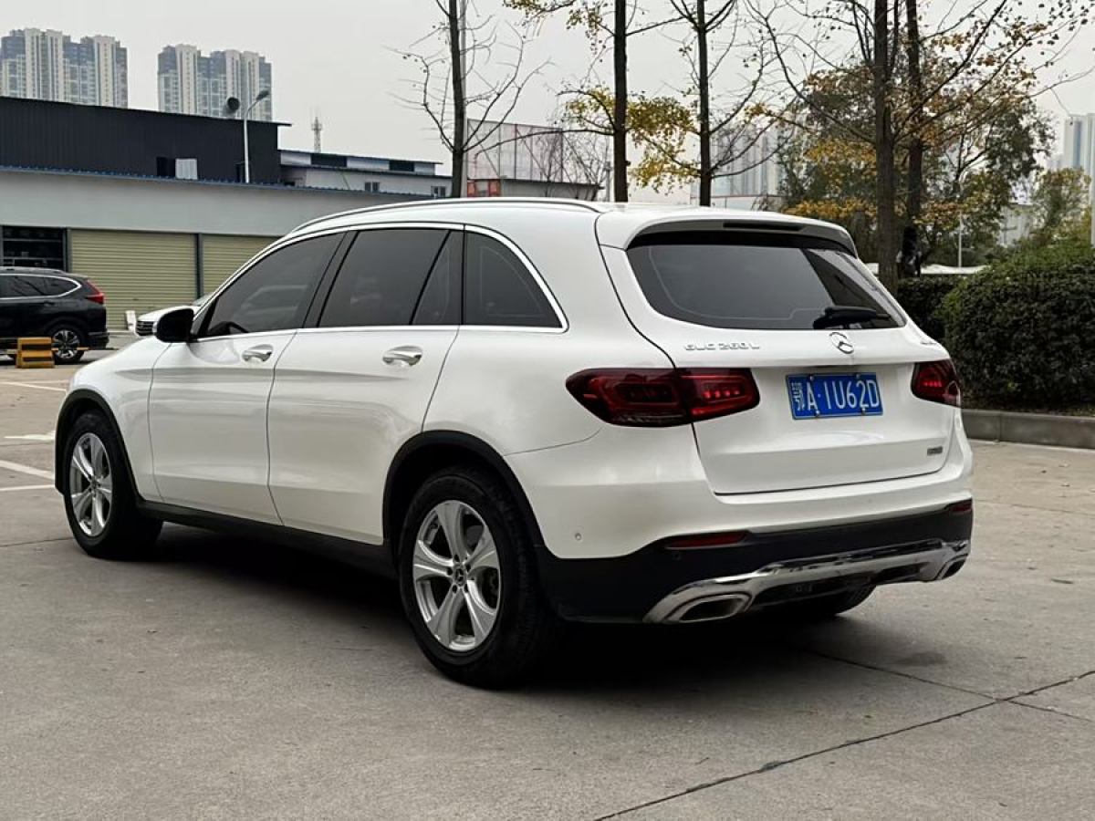 奔馳 奔馳GLC  2018款 改款 GLC 260 4MATIC 動(dòng)感型圖片