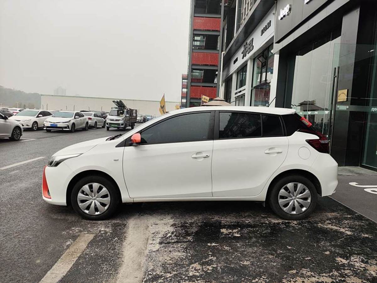 豐田 YARiS L 致炫  2021款 1.5L CVT領(lǐng)先版圖片