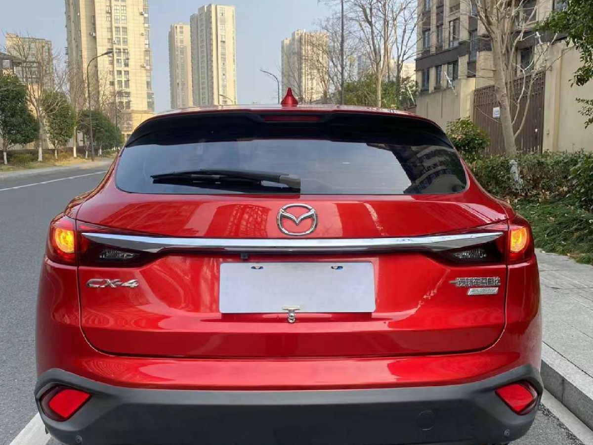 馬自達(dá) CX-3  2018款 2.0L 自動(dòng)尊貴型圖片