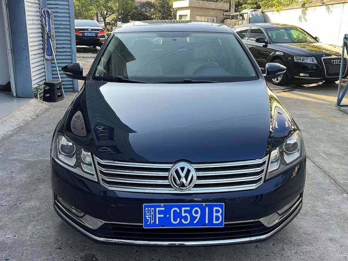 大眾 邁騰  2012款 改款 1.8TSI 尊貴型圖片