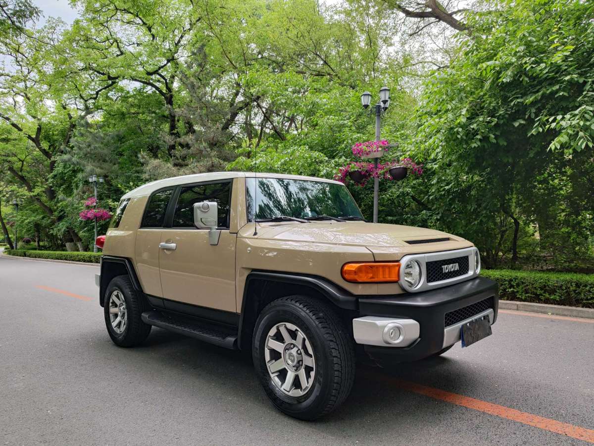 豐田 FJ 酷路澤  2007款 4.0L圖片