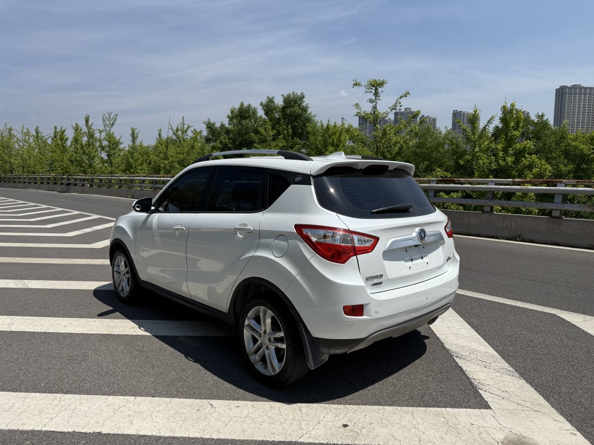 長安 CS35  2015款 1.6L 手動(dòng)豪華型 國IV圖片