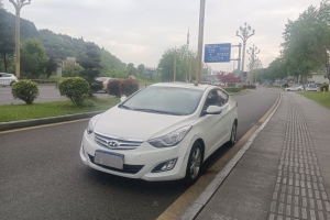 朗動 現(xiàn)代 1.6L 手動領(lǐng)先型