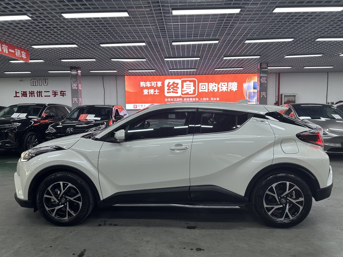 豐田 C-HR  2020款 2.0L 豪華版圖片