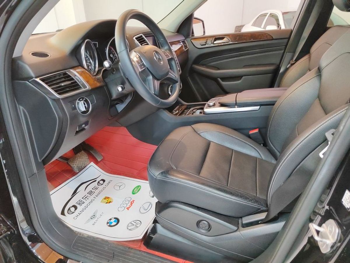 奔驰 奔驰M级  2015款 ML 400 4MATIC动感型图片