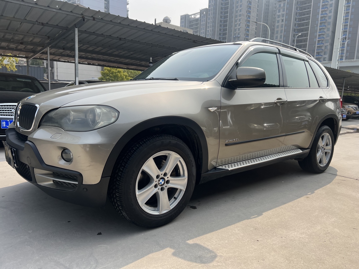 寶馬 寶馬X5  2009款 xDrive30i尊貴型圖片