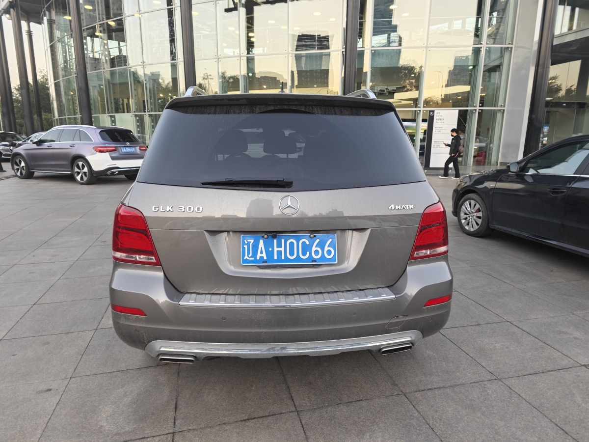 奔驰 奔驰GLK级  2013款 GLK 300 4MATIC 时尚型图片