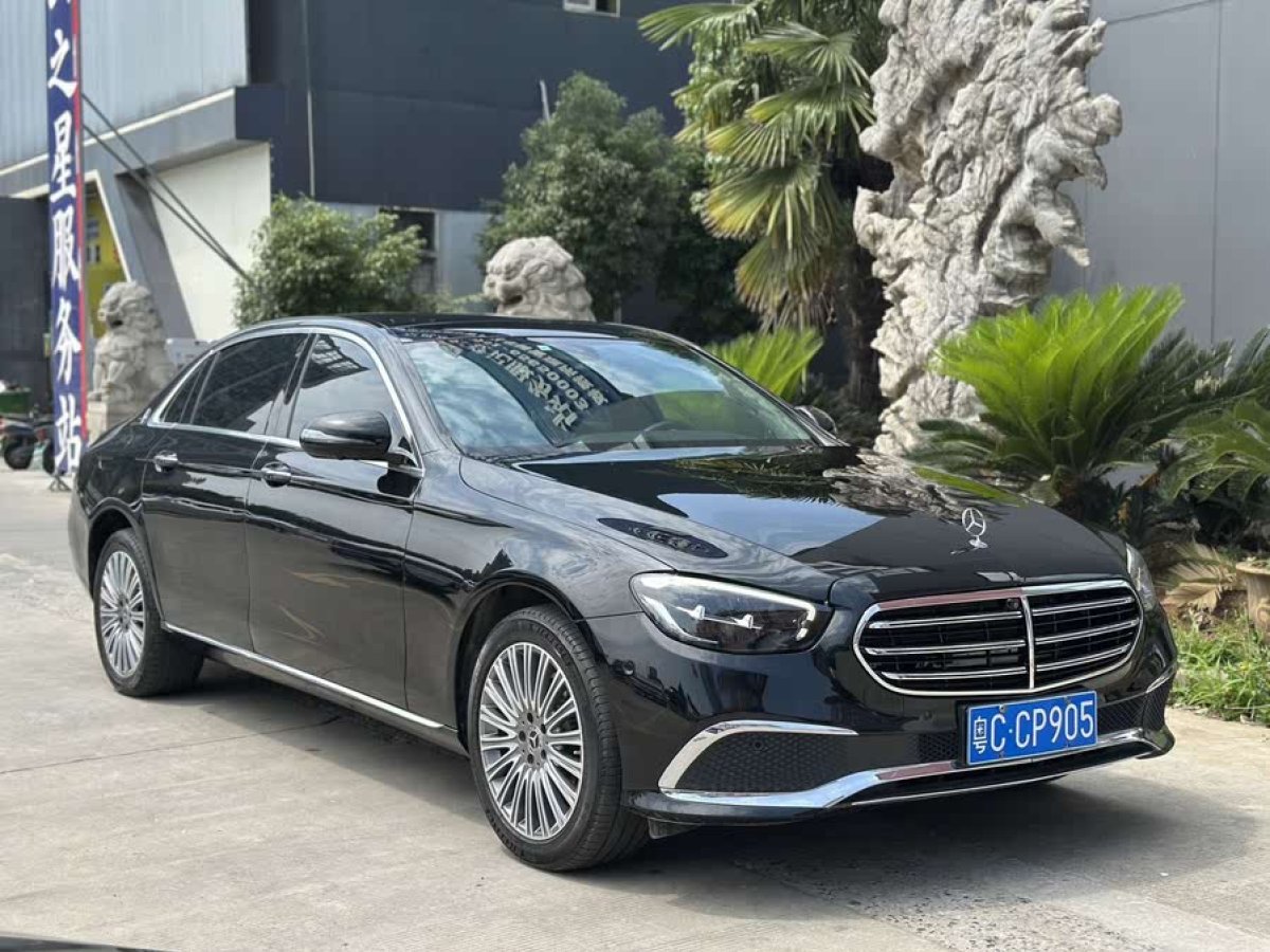奔馳 奔馳E級  2021款 改款 E 300 L 時尚型圖片