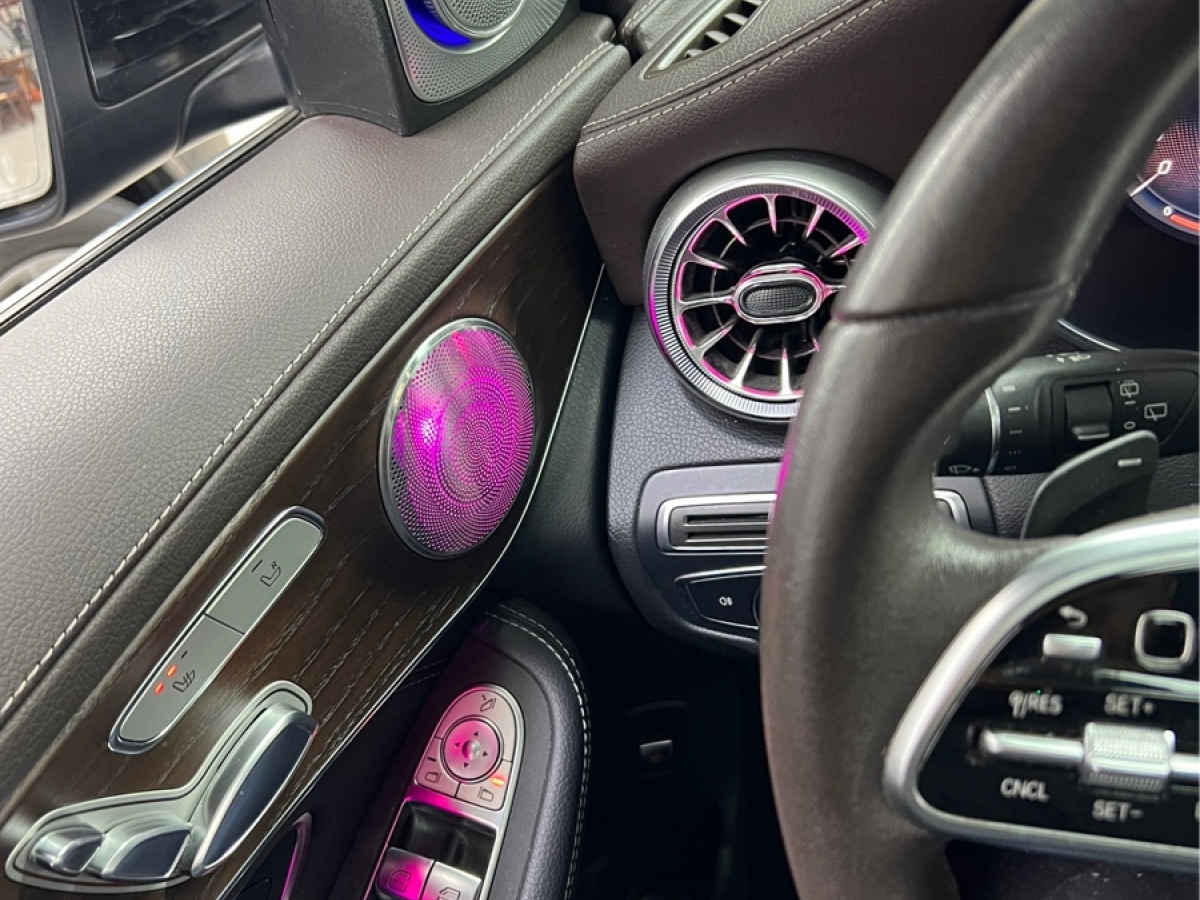 奔馳 奔馳GLC  2020款 改款 GLC 260 L 4MATIC 豪華型圖片
