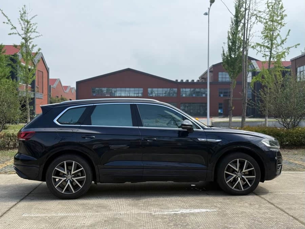大眾 途銳  2019款 3.0TSI 銳鋒版 國(guó)VI圖片