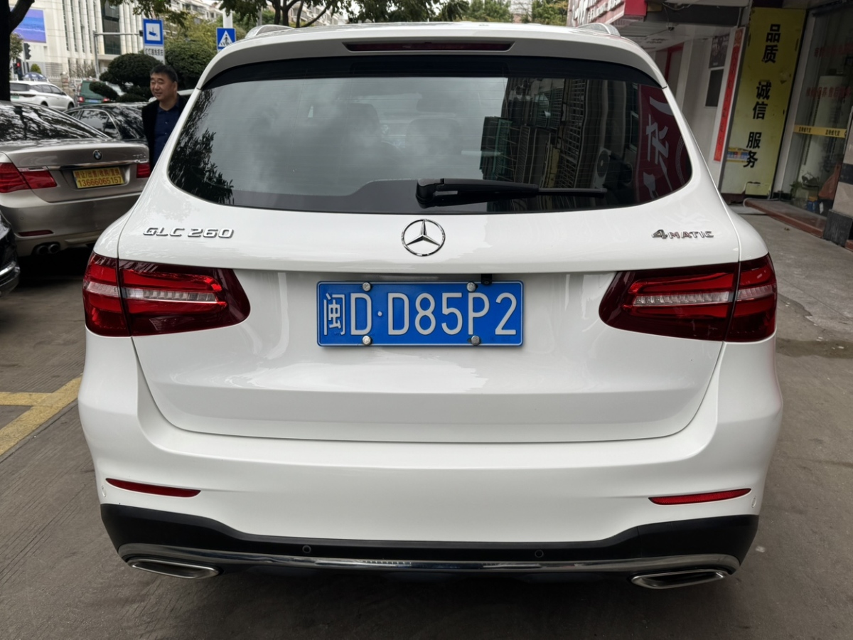 2017年7月奔馳 奔馳GLC  2017款 GLC 300 4MATIC 豪華型