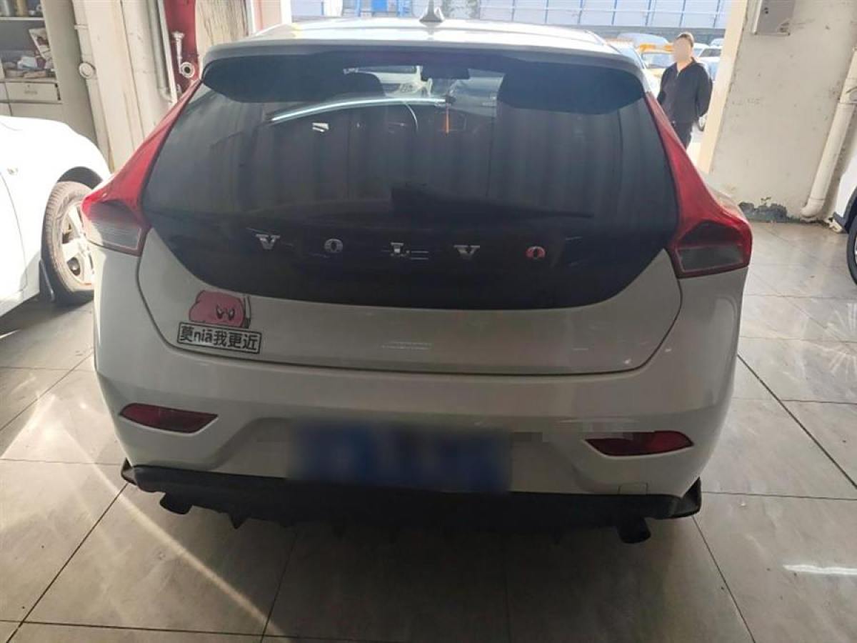 沃爾沃 V40  2015款 1.6T 智逸版圖片