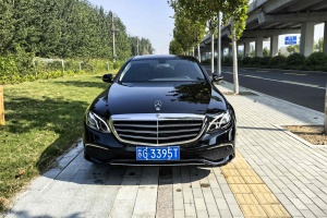 奔驰E级 奔驰 改款 E 200 L 4MATIC