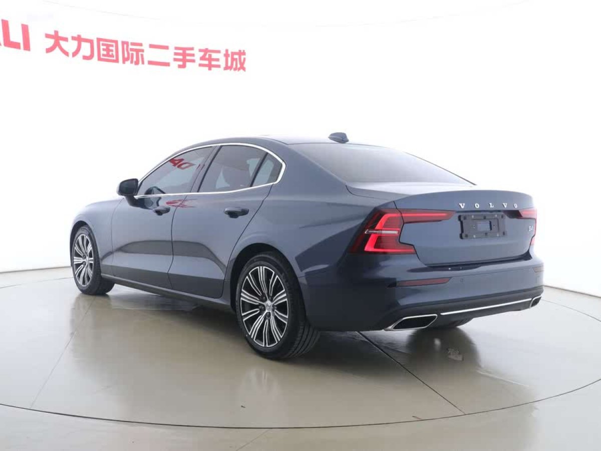 沃爾沃 S60L  2022款 B4 智遠(yuǎn)豪華版圖片