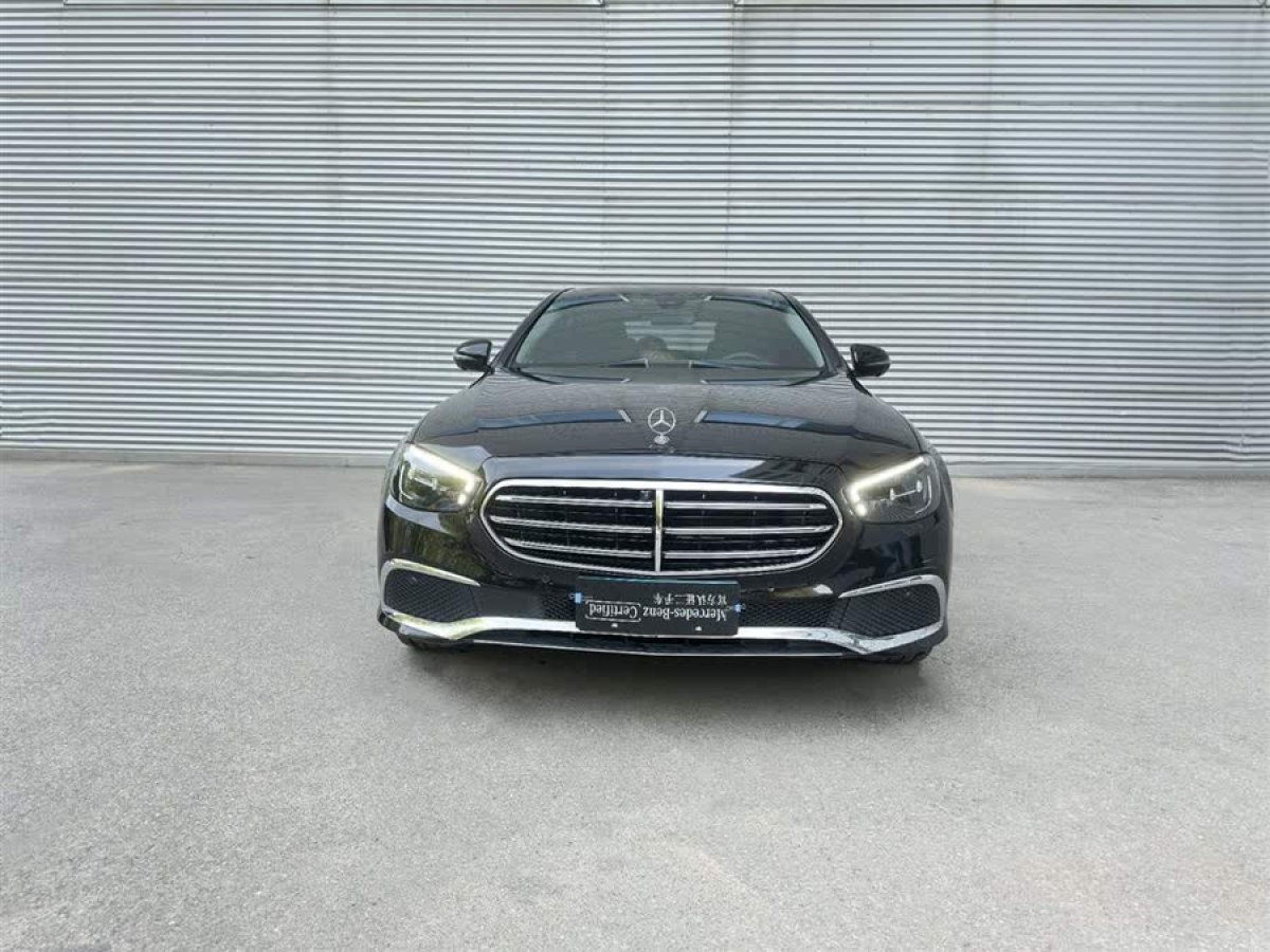 奔馳 奔馳E級  2021款 改款 E 300 L 時尚型圖片