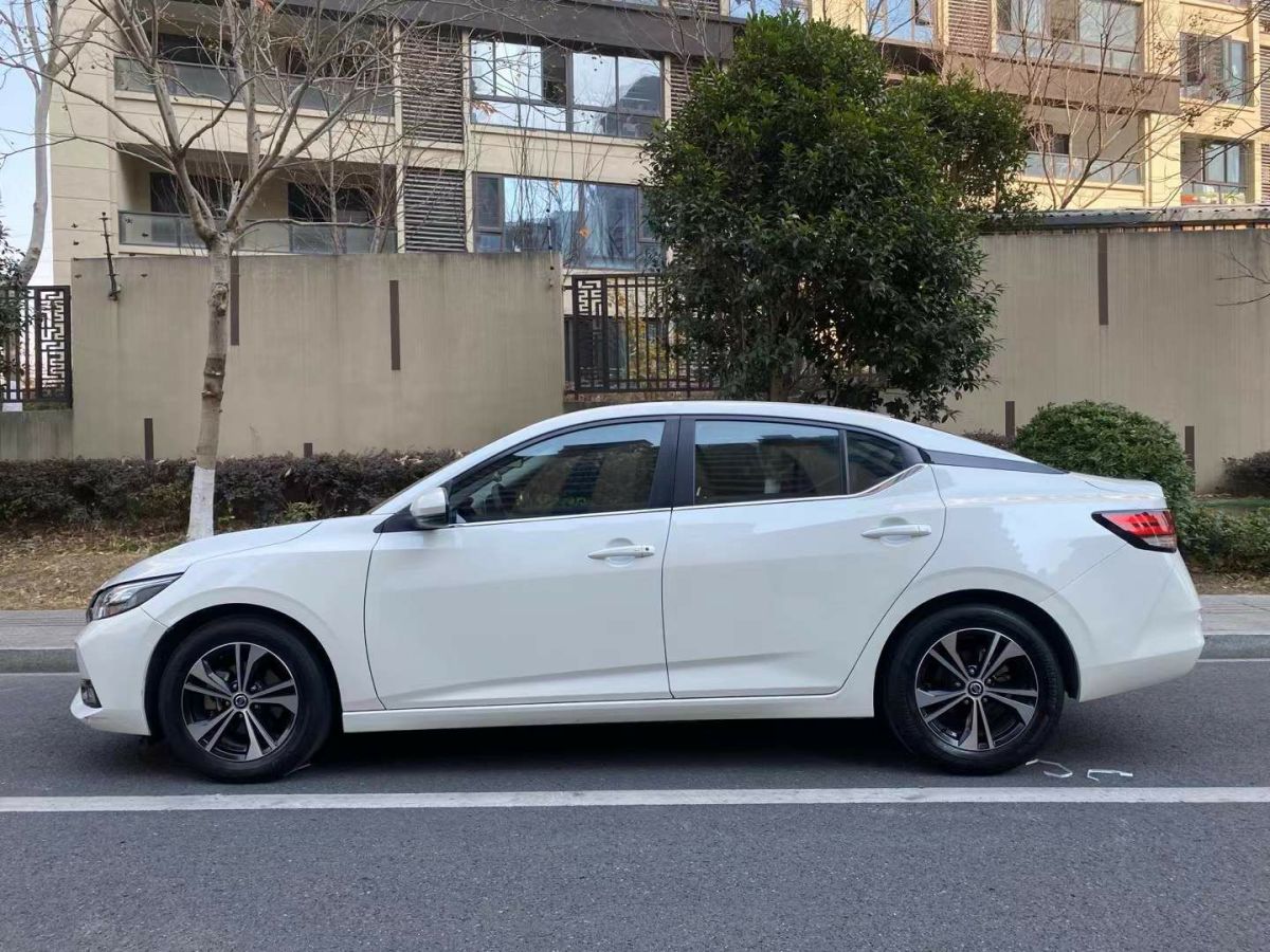 日產(chǎn) 軒逸  2020款 1.6L TOP CVT奢享版圖片