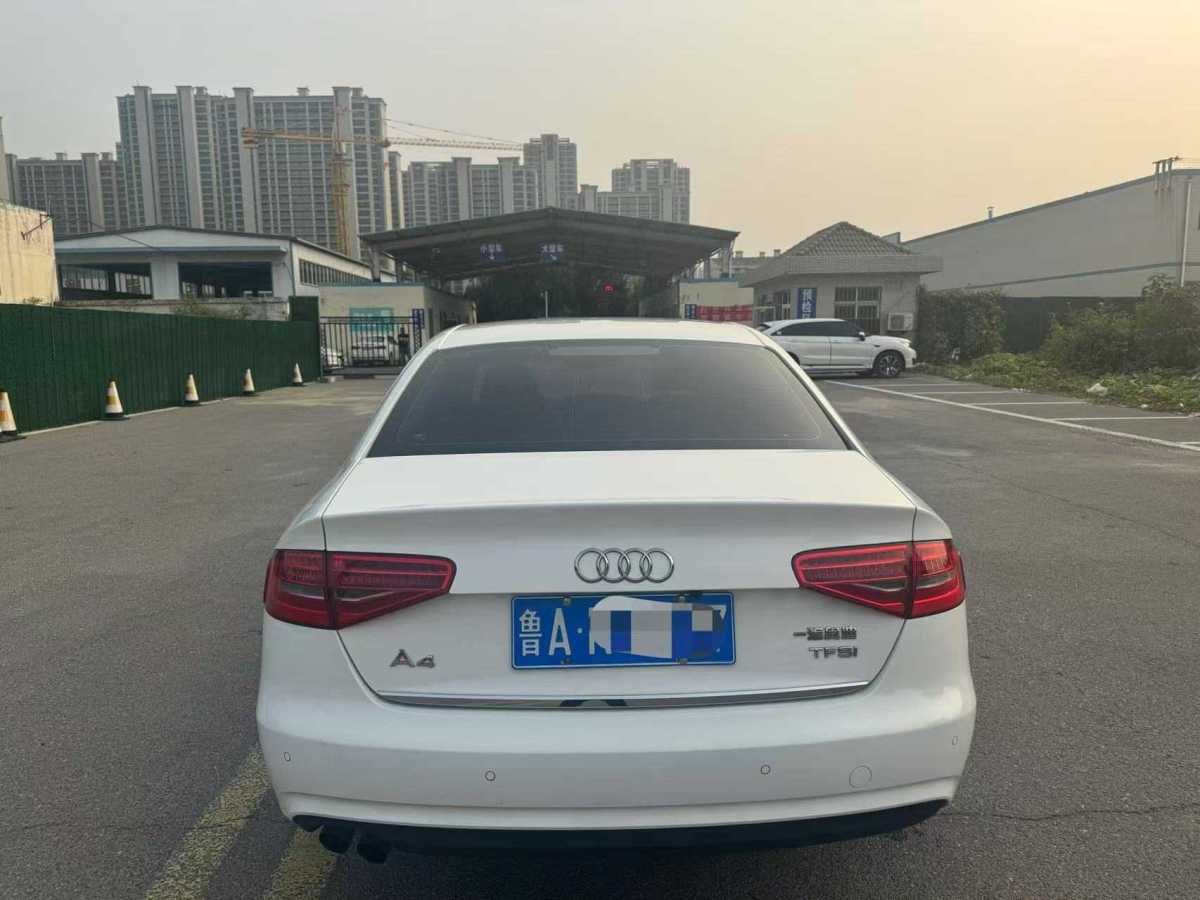 奧迪 奧迪A4L  2015款 30 TFSI 自動舒適型圖片