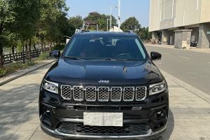 大指揮官 Jeep 2.0T 兩驅(qū)豪華版