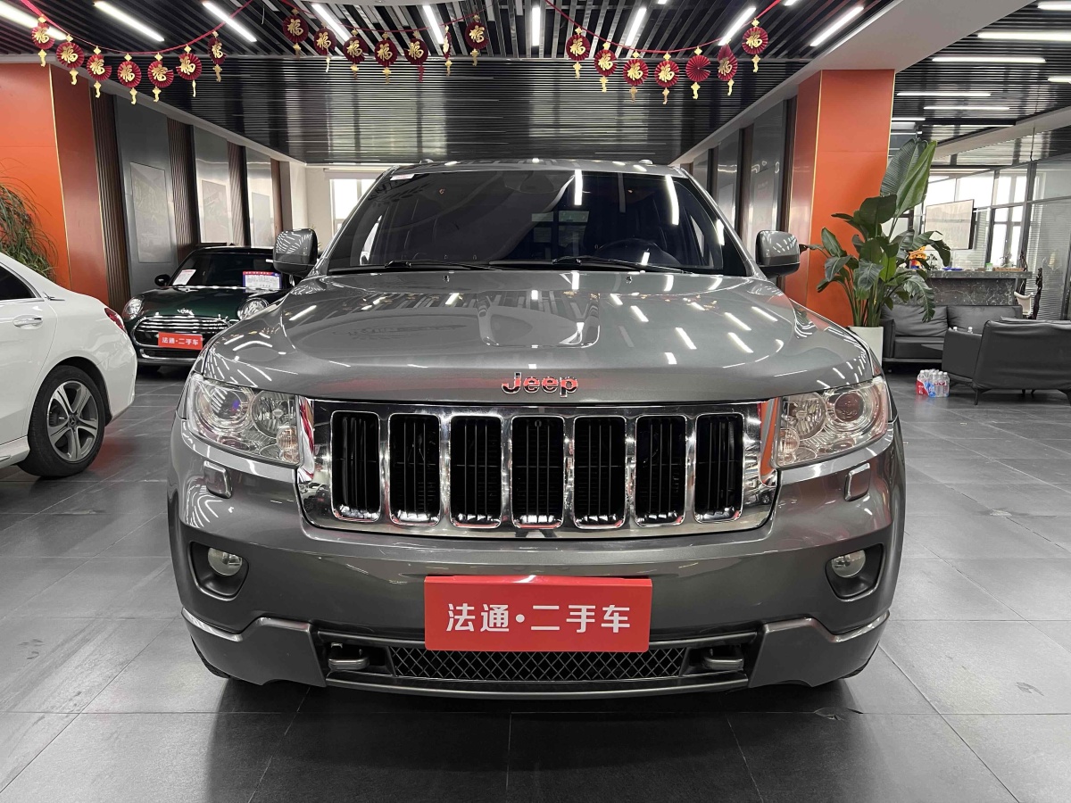 Jeep 大切諾基  2013款 3.6L 舒適版圖片