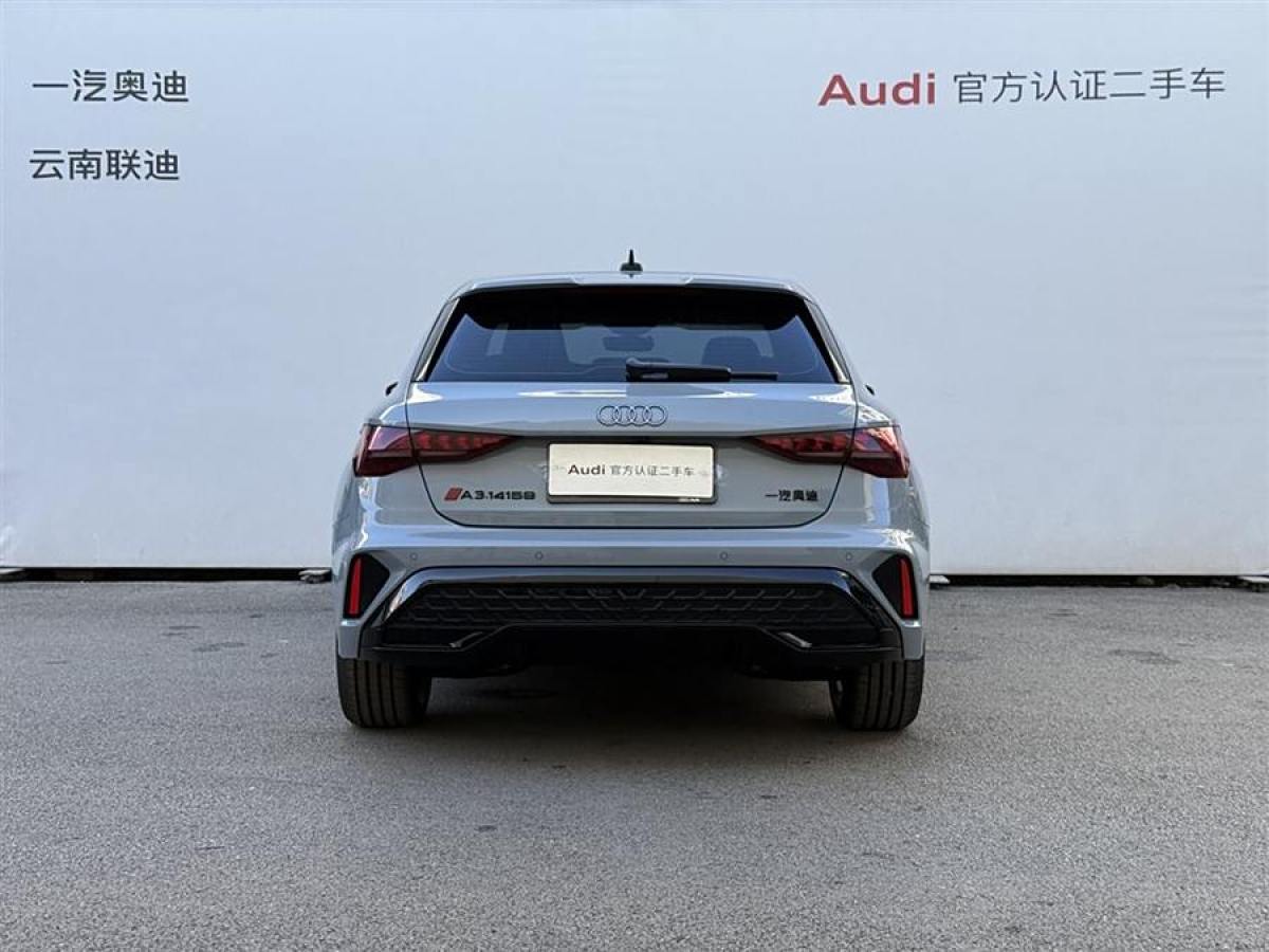 奧迪 奧迪A3  2025款 Sportback 35TFSI 飛馳尊享型圖片