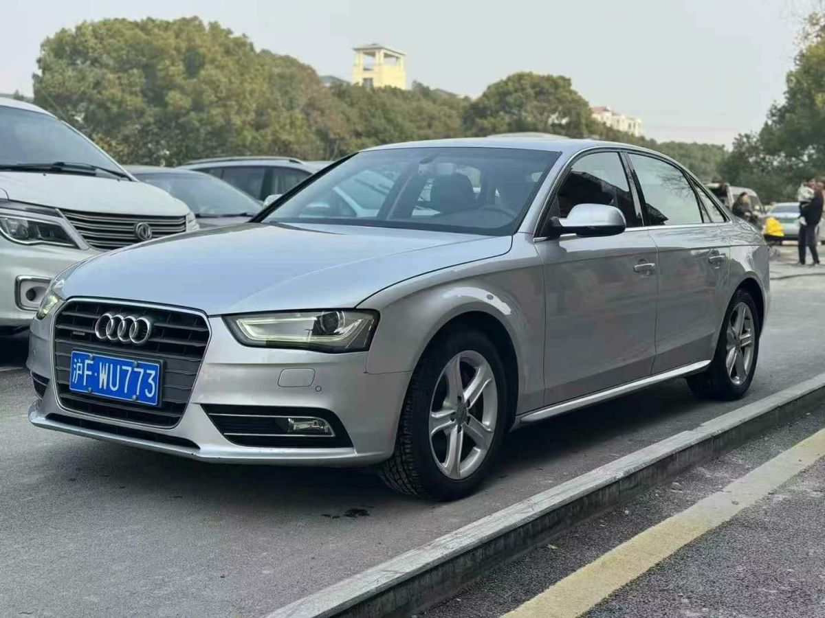 奧迪 奧迪A4L  2015款 A4L 1.8TFSI 30TFSI 舒適型圖片