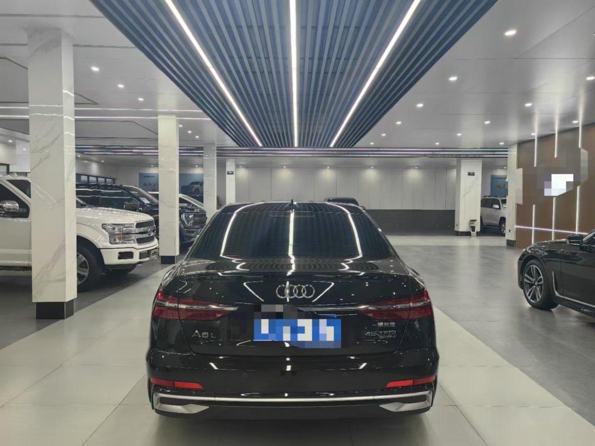 奧迪 奧迪A6L  2023款 改款 45 TFSI quattro 臻選動感型圖片