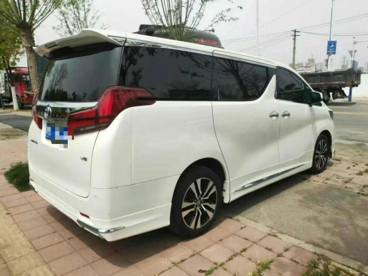 豐田 埃爾法  2019款  雙擎 2.5L 尊貴版圖片