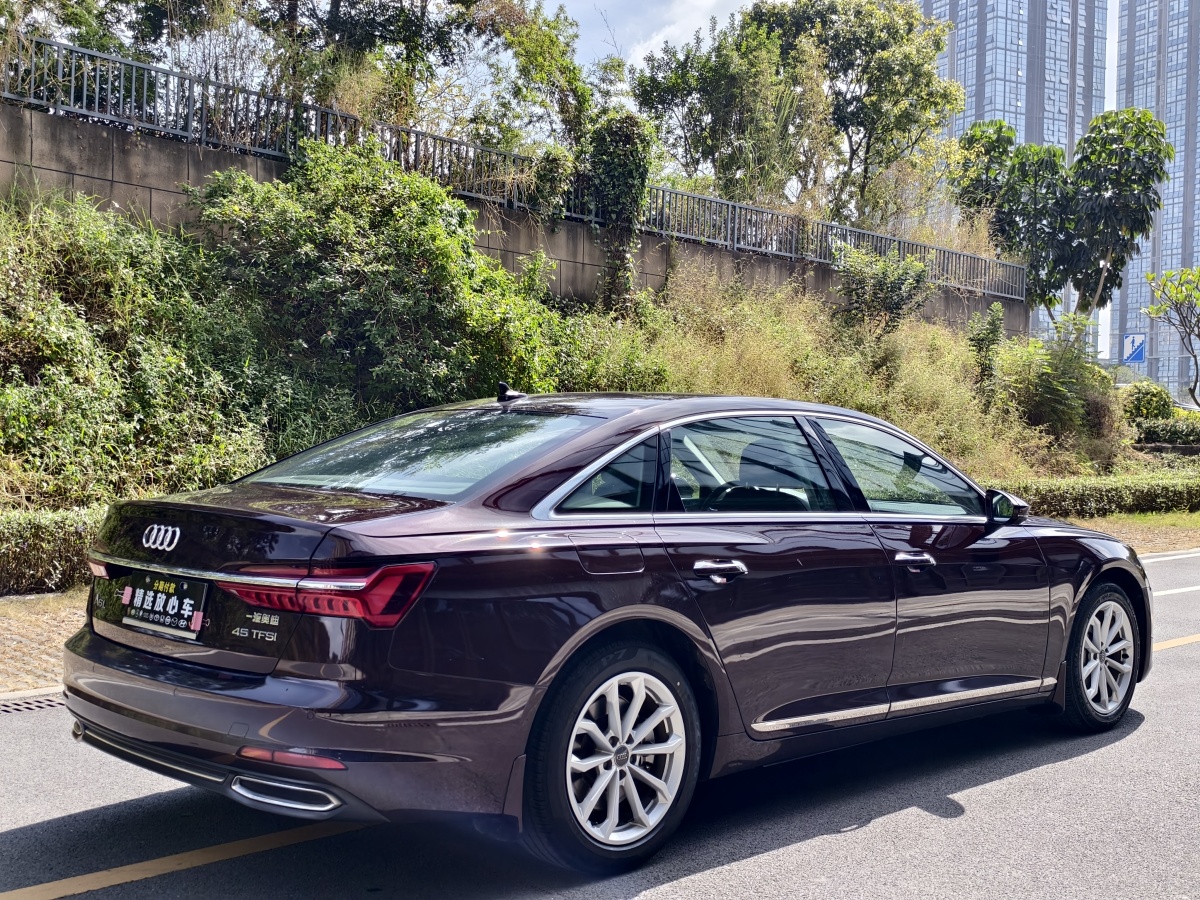 奧迪 奧迪A6L  2023款 改款 40 TFSI 豪華動感型圖片