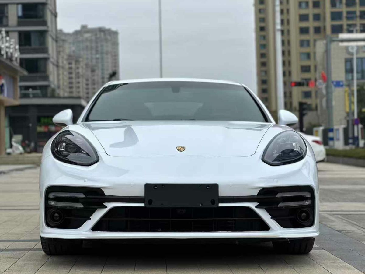 保時(shí)捷 Panamera  2012款 Panamera GTS 4.8L圖片