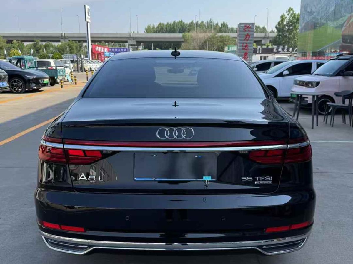奧迪 奧迪S8  2020款 S8L 4.0TFSI quattro圖片