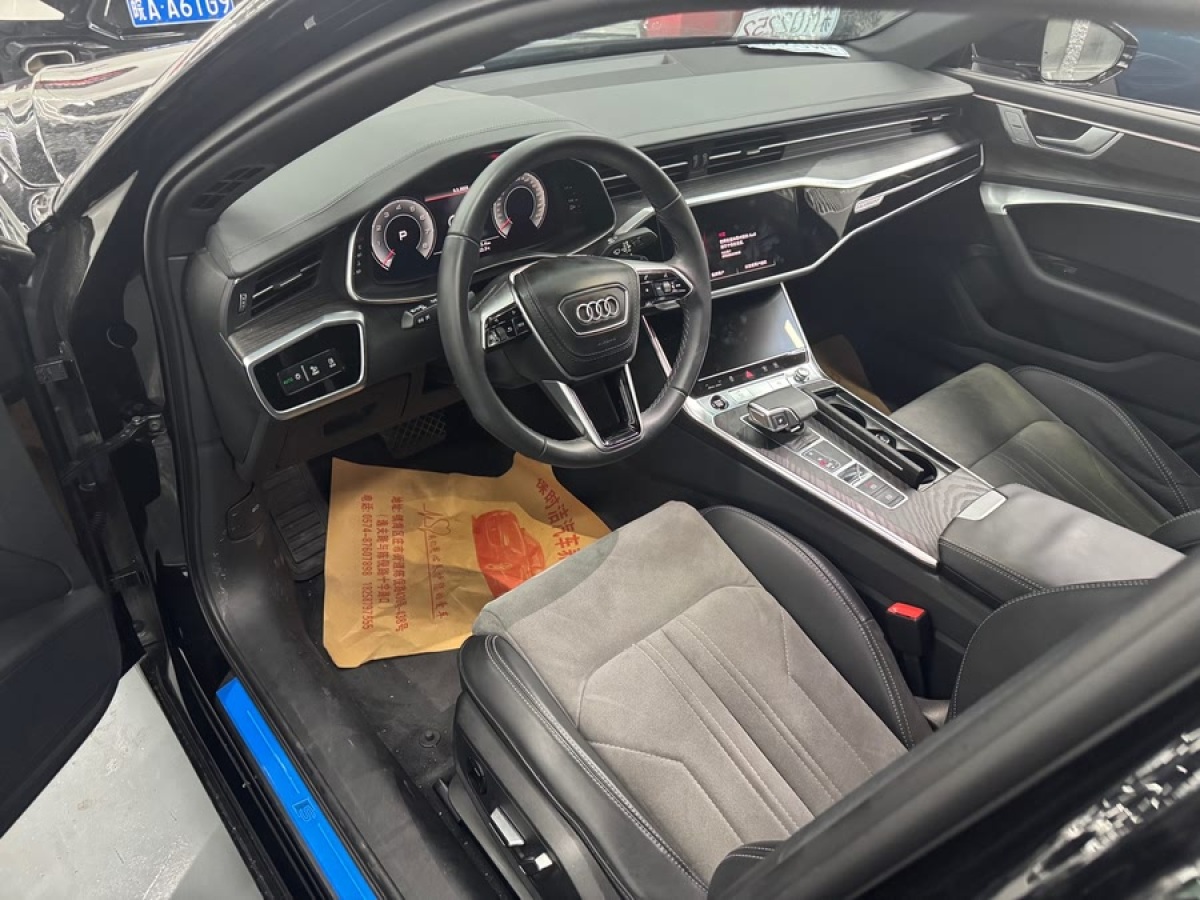 奧迪 奧迪A6L  2024款 45 TFSI 臻選致雅型圖片